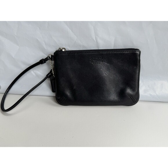 COACH Black Leather Wristlet 4" x 6" Preppy Old Money Classic Mini Logo - Picture 1 of 8